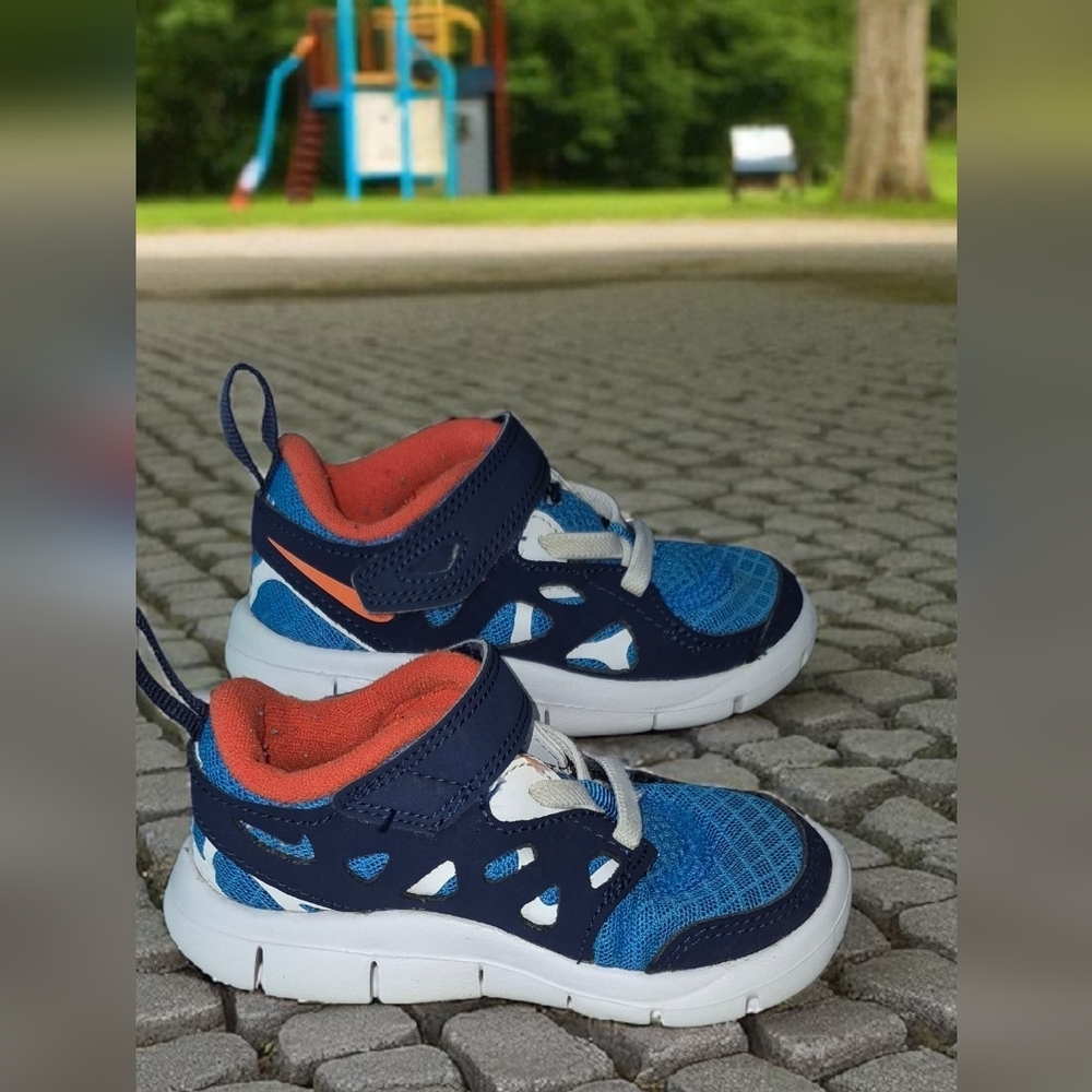 Nike Kids Blue and White Athletic Shoes